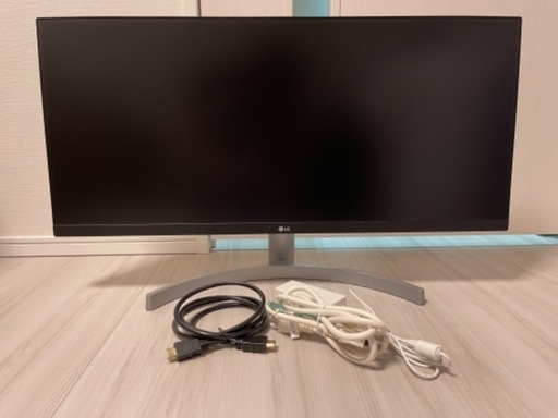 美品　ウルトラワイドモニターディスプレイ　29WN600-W