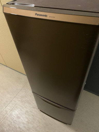 2ドア冷蔵庫　Panasonic 2016年製　表面擦れあり