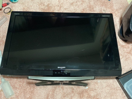 SHARP・アクオス・32インチ液晶カラーテレビ