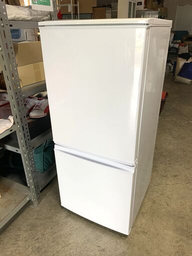 シャープ 2ドアノンフロン冷凍冷蔵庫 SJ-D14A-W 容量37L 2014年製 ホワイト 一人暮らしに最適！中古 C