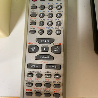 Panasonic CD/MD/カセットテープ/ラジオ/のミニコンポ