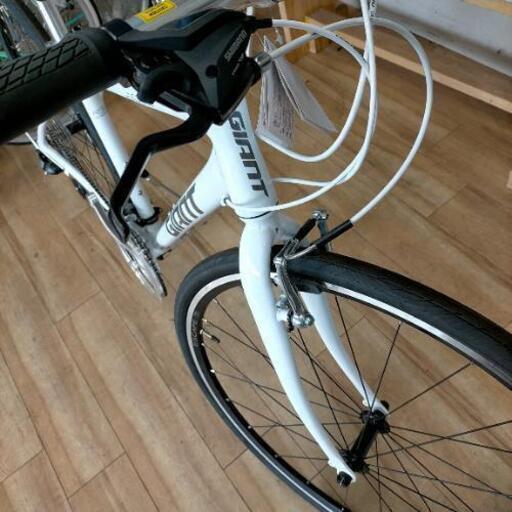 新車❱エスケープ R3 24段変速サイズXS ホワイト GIANT ESCAPE R3