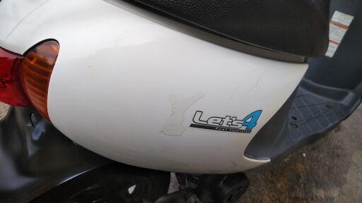 スズキレッツ4 CA41A 白 駆動系新品 色褪せあり