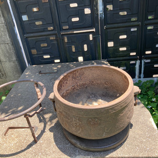 鉄の火鉢