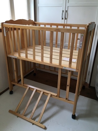 KATOJI - 引き取り限定☆ ベビーベッド カトージの通販 by リトルミイ 