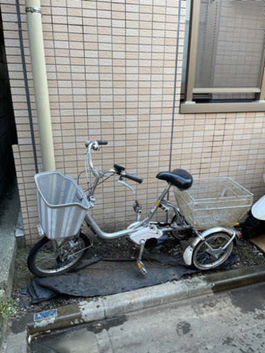 電動アシスト三輪車