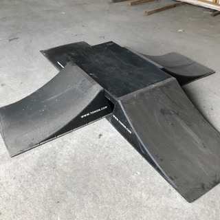 お取引き中　スケボー用ランプセット-【新品CALVIN KLEIN カルバンクラインキルティングジャケットブラック