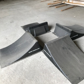 お取引き中　スケボー用ランプセット-【新品CALVIN KLEIN カルバンクラインキルティングジャケットブラック