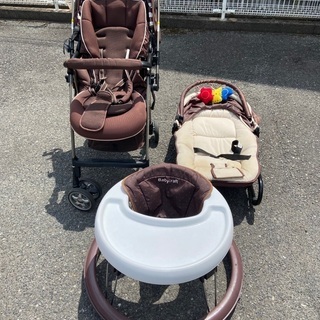 ベビー用品 アップリカベビーカー・歩行器・バウンサー