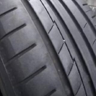 215/60R16 ﾖｺﾊﾏﾌﾞﾙｰｱｰｽ ノアｳﾞｫｸｼｰステップワゴン