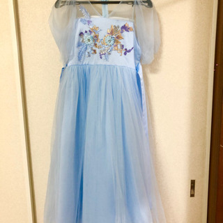 【超美品】 女児ドレス　140サイズ　記念撮影/発表会/ディナー
