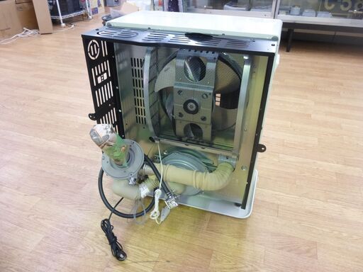 コロナ FF式ストーブ FF-VG5214S 14-22畳 スリムタイプ 温風式 2014年製