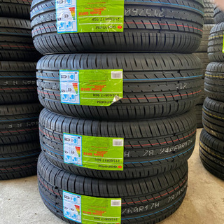 大安😃215/60/17😃 新品タイヤが入荷しました。