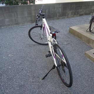 クロスバイク giant Liv THRIVE3 【訳アリ・2016年】