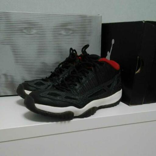 その他 AIRJORDAN11RETROLOW