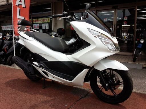 NO.3820　ＰＣＸ１２５（ＪＦ５６）　ＦＩ車　シガーソケット電源　オートシャッターキー　ホワイト　☆彡