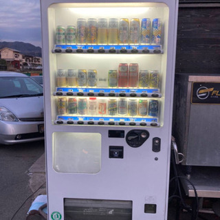 【ネット決済】飲料用自動販売機　稼働品　最終値引き中