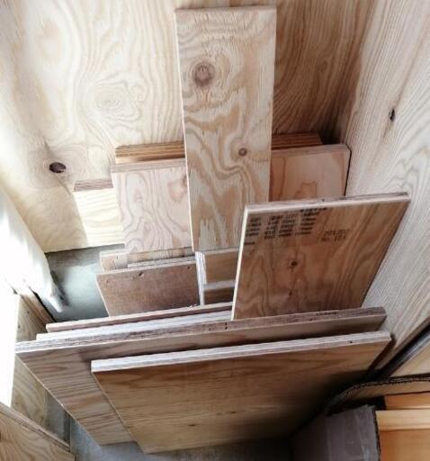木材合板端材大量diy 焚き火 薪などに やんわり 八幡山の家具の中古あげます 譲ります ジモティーで不用品の処分
