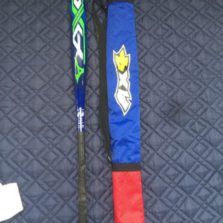 ソフトボール　3号バット　AX4