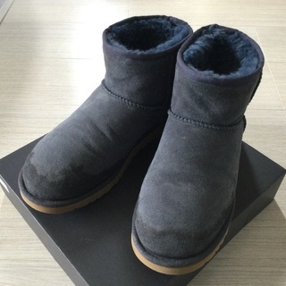 国内正規　UGG アグ　メンズクラシックミニ　ネイビー　25㎝　...