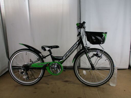 22インチ 美品　子供自転車　ジュニアマウンテン　ブラック　グリーン　6段　B299