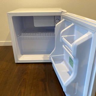 小型冷蔵庫　アイリスオーヤマ