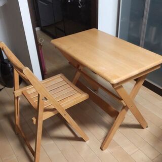 【ネット決済】折りたたみテーブル　椅子