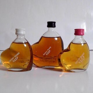 ちょっとかわいいブランデー＆ウイスキー：ハート型VSOP、XO