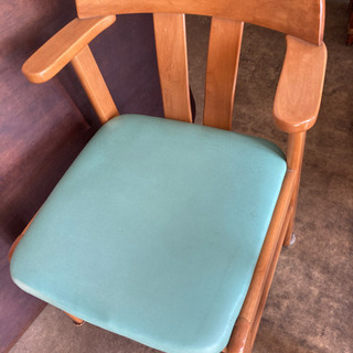 食卓用　椅子