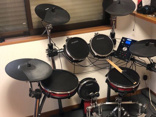 Alesis 電子ドラム メッシュヘッド採用 Crimson Mesh Kit