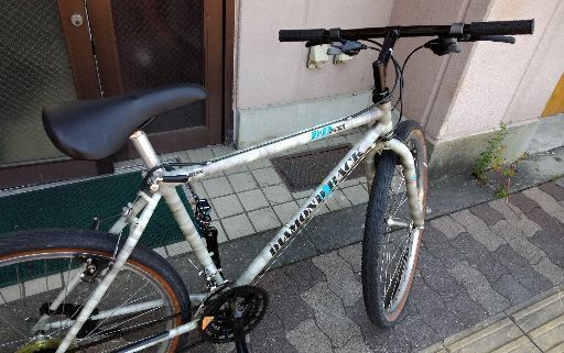 ビンテージ]DIAMONDO BACK AVENIR equipped 26吋MTB 21speed/CRMO100 