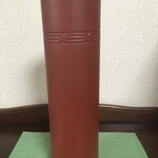 【無料！】花瓶(円柱形・レンガ色)