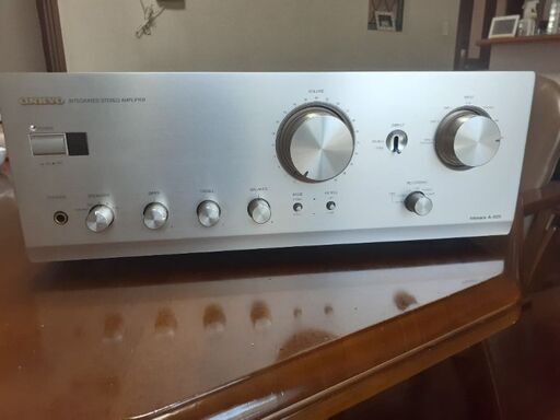 プリメインアンプ　ONKYO　A-925