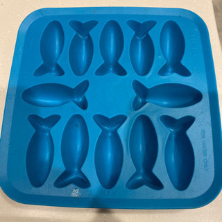 【タダでお渡しします・受取のみ】IKEAの製氷皿（お魚）