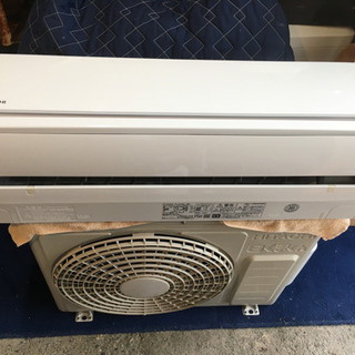 季節、空調家電 設置工事費込み 日立 エアコン しろくまくん RAS-AJ25F 