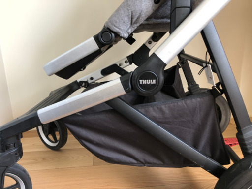 Thule Sleek スーリー シティベビーカー 【公式通販】