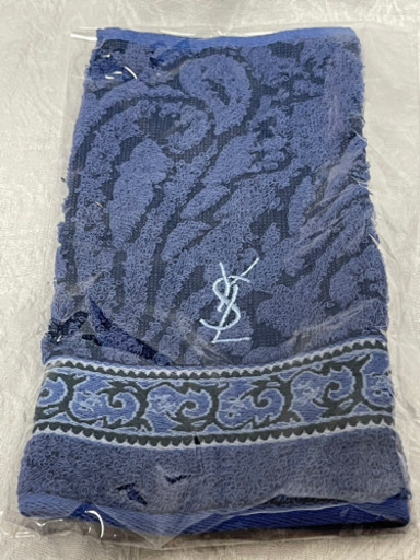 Yves Saint Laurent イヴサン ローラン　新品　未使用