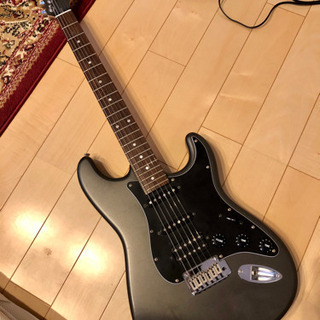 エレキギター　Squier fat スタンダードストラトキャスタ...