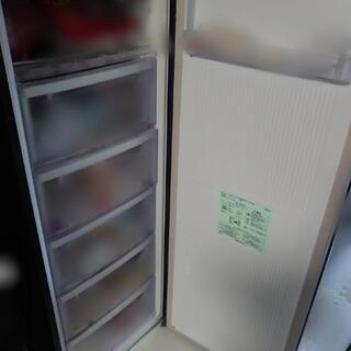 取引中。中古冷凍庫