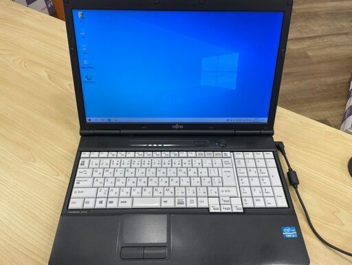 富士通(A572/FX)　15.6インチノートPC　Windows10　Corei3　SSD120GB