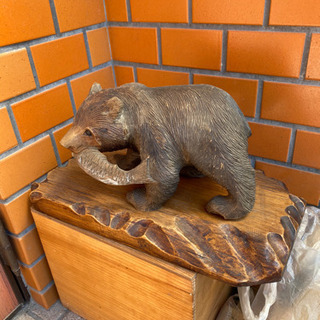 木彫りの熊 下の台もセットで