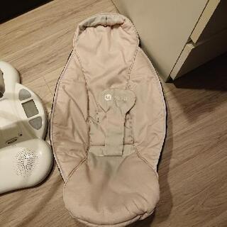 電動バウンサー　ママルー　4moms MamaRoo4 4M-005-00