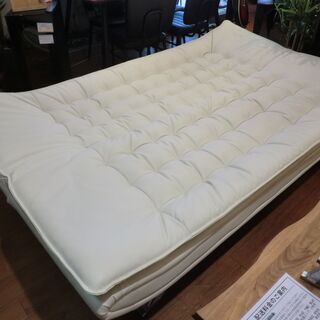 中古品】ソファベッド 194cm幅 ホワイト 【公式通販】