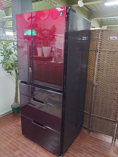 hシャープ 6ドア冷凍冷蔵庫 601L 自動製氷 プラズマクラスター フレンチドア SJ-GF60B-R グラデーションレッド 2016年製 SHARP 冷蔵庫 店頭引取大歓迎♪ R3528)