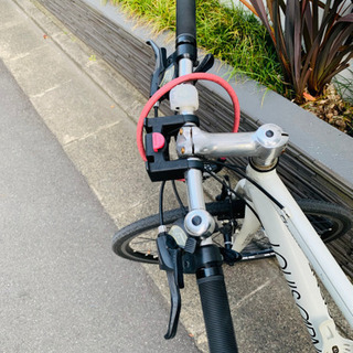 クロスバイク 【交渉済みお渡し日待】LOUIS GARNEAU ルイガノ 自転車 シロ
