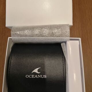 OCEANUS　腕時計のケース、化粧箱