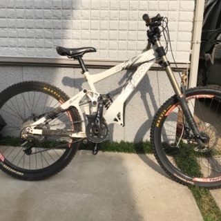 GIANT GLORY MTB パーツ交換多数 室内保管