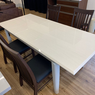 【新品】伸長式ダイニング5点セット　アウトレット品