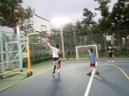 08月28日 土曜日 18 00 東京バスケ開催 江戸川区西葛西テニスコート場 バスケットコートa面開催 同時開催 東京フット ズラタン イブラ11 西葛西のバスケットボールのメンバー募集 無料掲載の掲示板 ジモティー