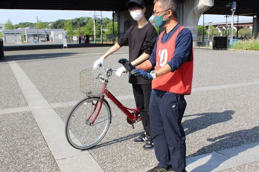 乗れないおとな みんな の方専門の 自転車教室 個人レッスン 100分の教室です 実績も最高 保険も完備で安心 日本で唯一現在稼働中 まつたけ 駒沢大学のその他の生徒募集 教室 スクールの広告掲示板 ジモティー